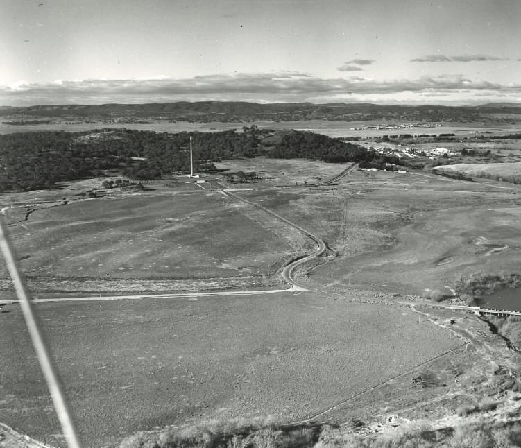 ECCE6E76-C0AB-4EBE-81A2-7A44B69031A0